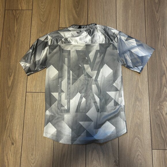 Topman Mesh Jersey Short-Sleeve Shirt - Picture 2 of 2